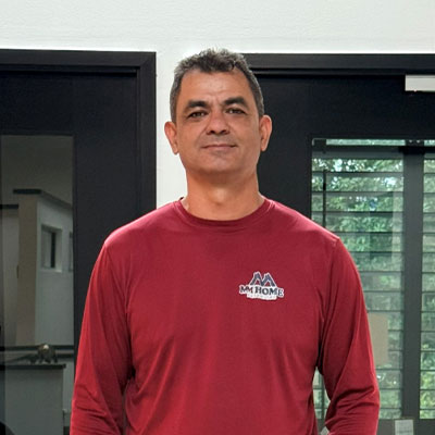 Roger Silva – Driver, Material Runner & Logistics